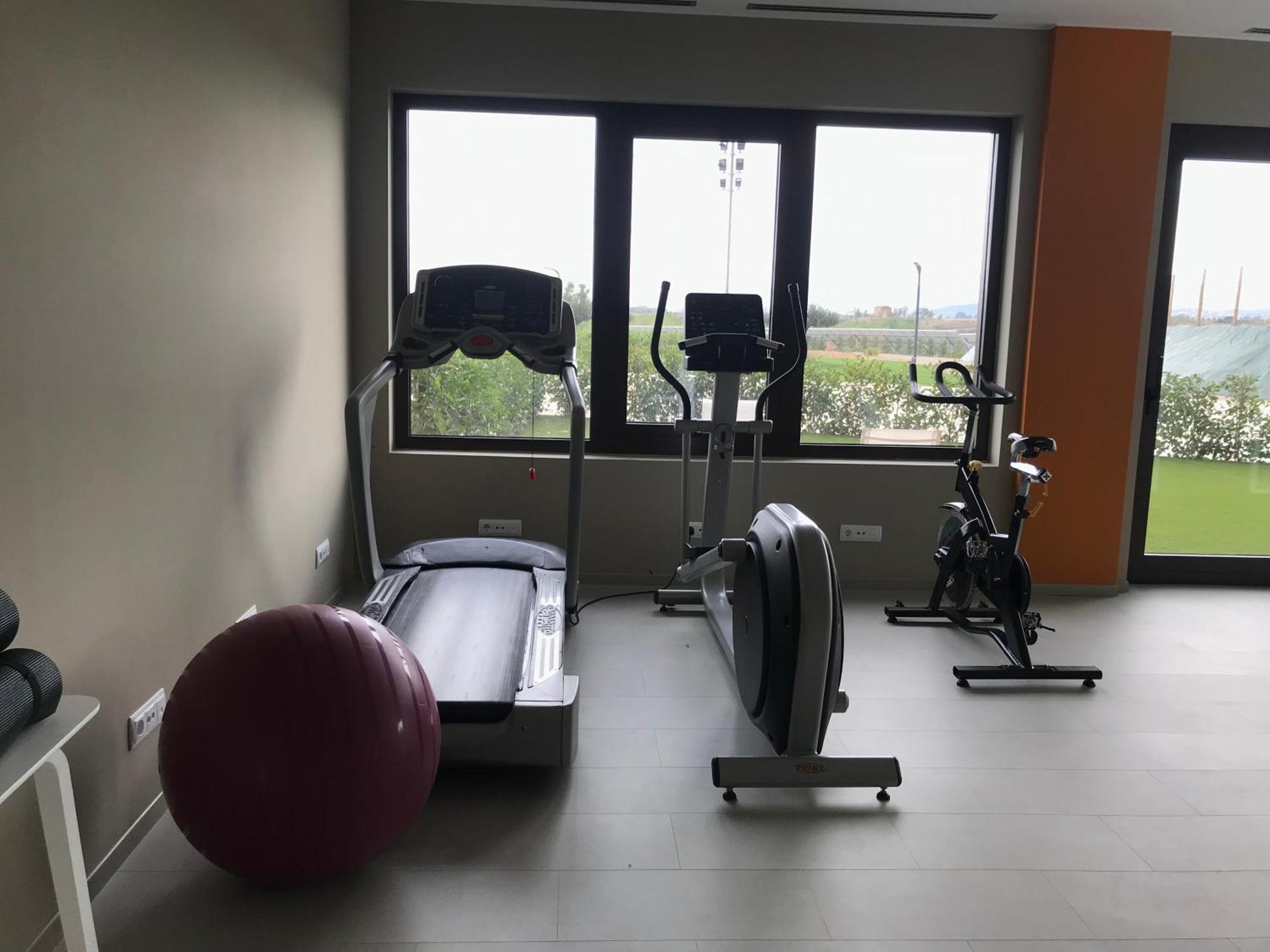 Hotel-Bodega FyA by Carlos Bujanda Piérola Navarrete Esterno foto